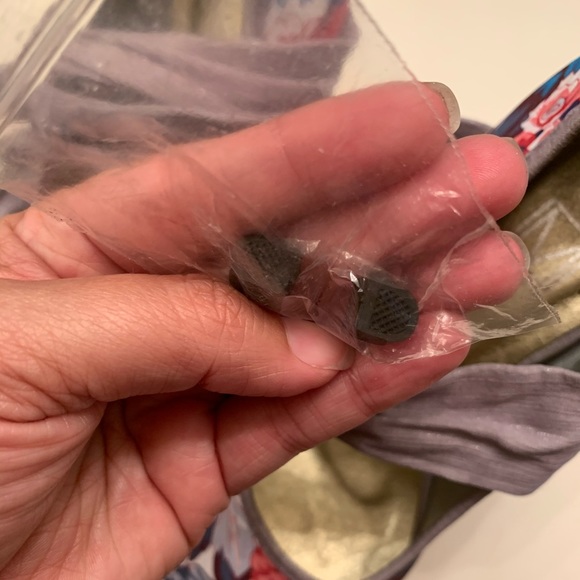 Floral Heels - Picture 5 of 6